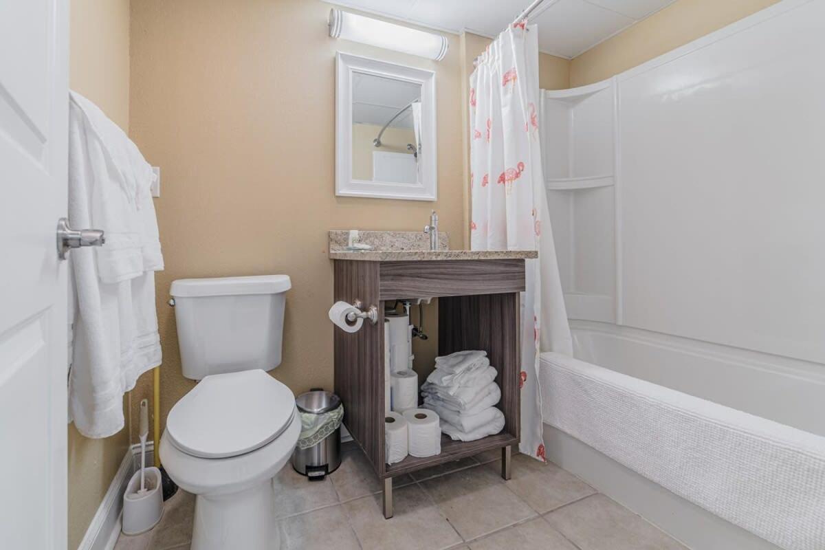 Ground Floor Ocean Front Studio - Caravelle Resort 124 Myrtle Beach Ngoại thất bức ảnh