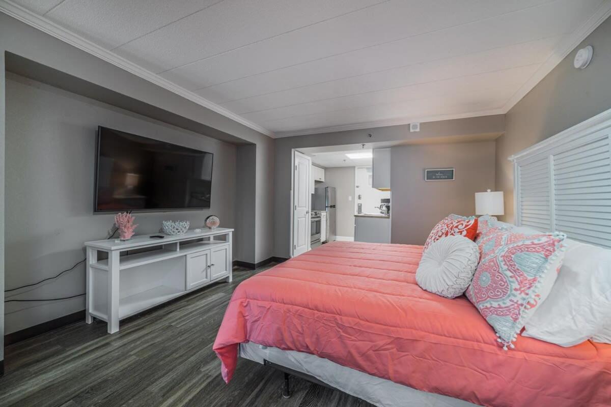 Ground Floor Ocean Front Studio - Caravelle Resort 124 Myrtle Beach Ngoại thất bức ảnh