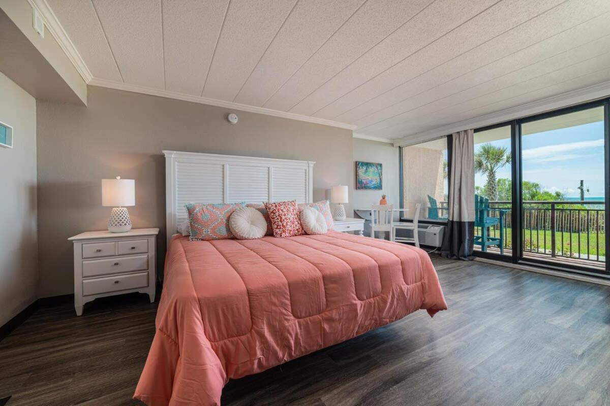 Ground Floor Ocean Front Studio - Caravelle Resort 124 Myrtle Beach Ngoại thất bức ảnh